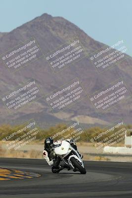 media/Feb-04-2023-SoCal Trackdays (Sat) [[8a776bf2c3]]/Turn 14 (115pm)/